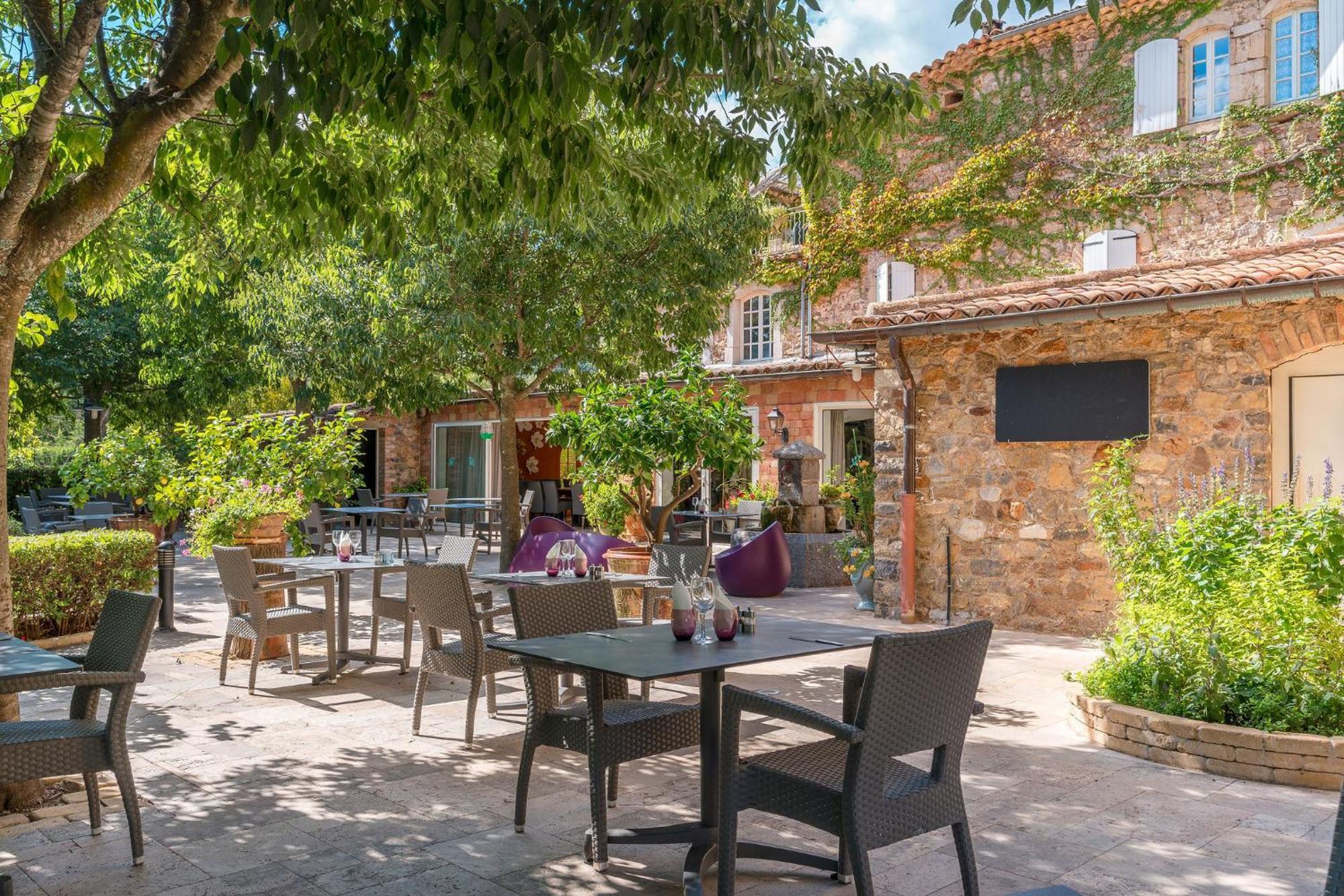 Logis Hotel Restaurant Le Pradinas Anduze Exterior foto